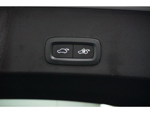 Volvo  XC40 T5 Recharge R-Design | Harman/Kardon | Panoramadak | 360&deg; Camera | Trekhaak | Elek Stoel | Adapti... ActivLease financial lease