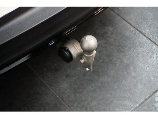 Volvo  XC40 T5 Recharge R-Design | Harman/Kardon | Panoramadak | 360&deg; Camera | Trekhaak | Elek Stoel | Adapti... ActivLease financial lease