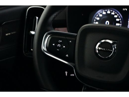 Volvo  XC40 T5 Recharge R-Design | Harman/Kardon | Panoramadak | 360&deg; Camera | Trekhaak | Elek Stoel | Adapti... ActivLease financial lease