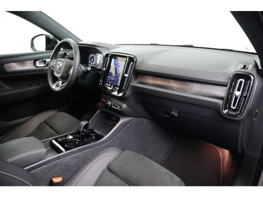 Volvo  XC40 T5 Recharge R-Design | Harman/Kardon | Panoramadak | 360&deg; Camera | Trekhaak | Elek Stoel | Adapti... ActivLease financial lease