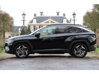Hyundai Tucson 1.6 T-GDI 265pk PHEV Premium 4WD | Demo Deal: 299,- p/m !! | NL-AUTO! | 1E EIGENAAR! | 360&deg; CAMER...