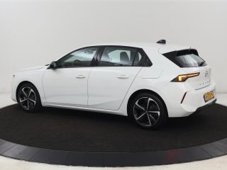 Opel Astra 1.6 Hybrid Edition | Trekhaak | Adaptive cruise | Carplay | Full LED | Parkeerhulp | Digital Cock...