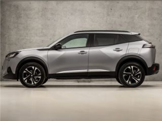 Peugeot 2008 1.2 PureTech Allure Sport Automaat (APPLE CARPLAY, NAVIGATIE, CLIMATE, 360 CAMERA, LEDER, SPORTST...