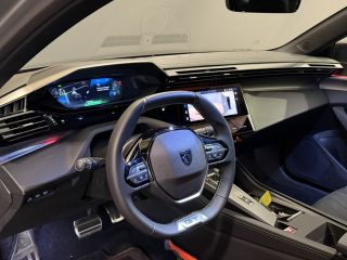 Peugeot e-308 GT Climate | Stoel+Stuurverwarming | Navigatie | Elektrische Achterklep | | 360 Vision & Drive As...