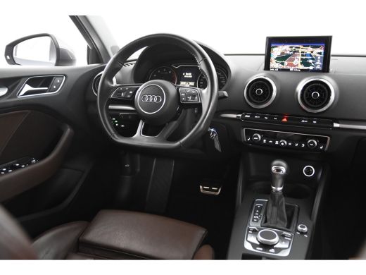 Audi A3 Limousine 1.5 TFSI CoD Sport *1ste Eigenaar*Leer*Trekhaak* ActivLease financial lease