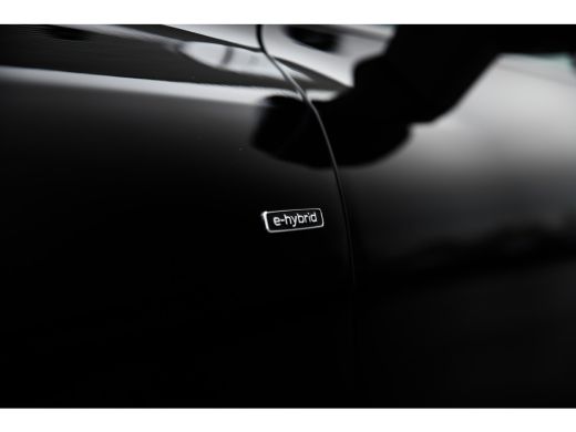 Audi A6 Avant S edition | Adaptive air suspension | Adaptive cruise control | Airconditioning 4-zones ActivLease financial lease