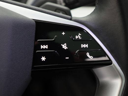 Audi Q4 e-tron 40 77 kWh 204 Pk Automaat | Panoramadak | Volledig Leder | Virtual Cockpit | Elektrische Achterkl... ActivLease financial lease