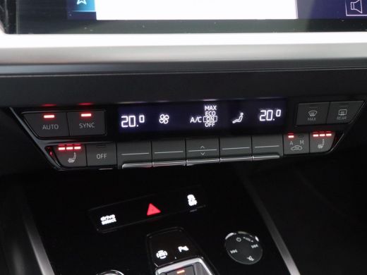 Audi Q4 e-tron 40 77 kWh 204 Pk Automaat | Panoramadak | Volledig Leder | Virtual Cockpit | Elektrische Achterkl... ActivLease financial lease