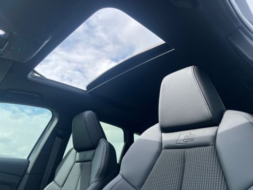 Audi Q4 e-tron 45 quattro S Edition Competition 82 kWh ActivLease financial lease