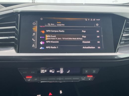 Audi Q4 e-tron 50 quattro Launch edition S Competition 77 kWh 1Eig Warmtepomp Sonos Camera Leer NL-Auto Uitstral... ActivLease financial lease