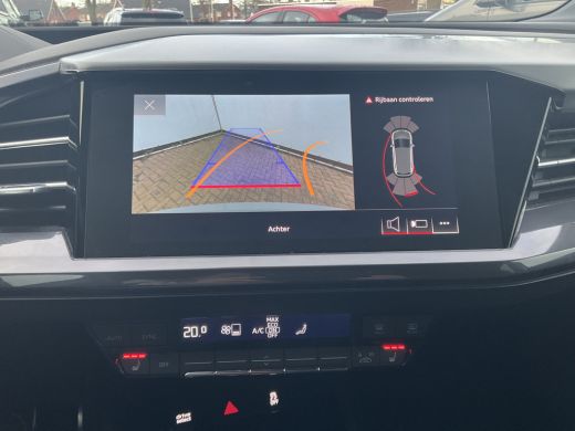Audi Q4 e-tron 50 quattro Launch edition S Competition 77 kWh 1Eig Warmtepomp Sonos Camera Leer NL-Auto Uitstral... ActivLease financial lease