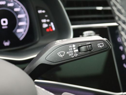 Audi Q8 4.0 TFSI SQ8 quattro Advanced onderstel, Servosluiting, Standkachel, Panoramadak, Trekhaak, Massa... ActivLease financial lease
