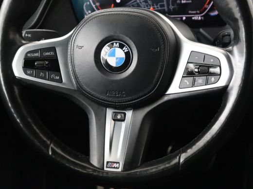 BMW 1 Serie 118i M Sport | Panoramadak | Leder | Stoelverwarming | Carplay | Sfeerverlichting | Camera | Live... ActivLease financial lease