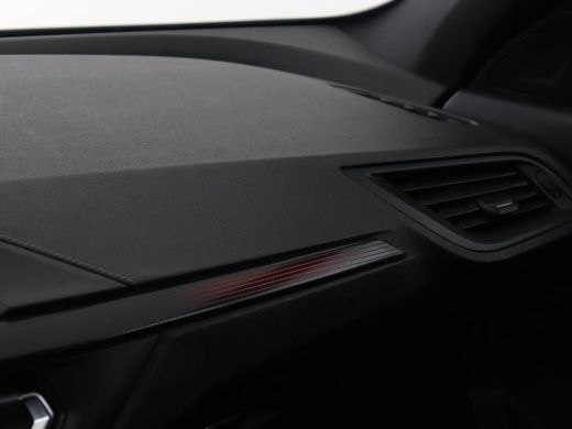 BMW 1 Serie 118i M Sport | Panoramadak | Leder | Stoelverwarming | Carplay | Sfeerverlichting | Camera | Live... ActivLease financial lease