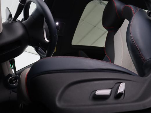 BYD ATTO 3 Comfort 60 kWh | Panoramadak | Warmtepomp | Leder | Stoelverwarming | 360 Camera | Carplay | Adap... ActivLease financial lease