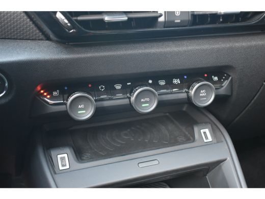 Citroën C4 1.2 Puretech Shine Pack Business 130pk Automaat | Schuif-/Kanteldak | Massage | Leder | HeadUp-Di... ActivLease financial lease