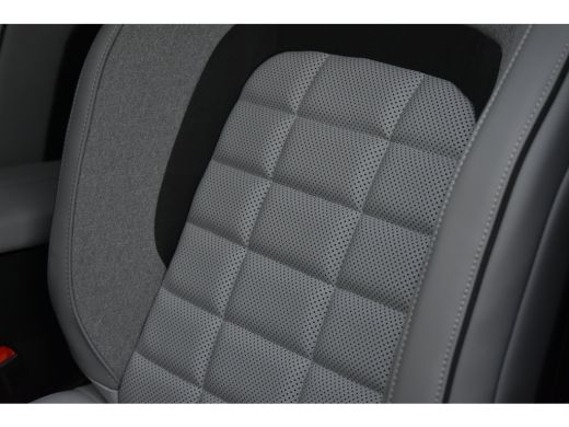 Citroën C5 Aircross 1.2 Hybrid 145 Max DEMO-DEAL! | Vol-Leder | Massage | 360 Camera | Adaptive Cruise | Elektr. Acht... ActivLease financial lease