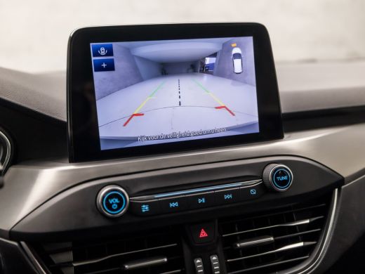 Ford Focus 1.0 EcoBoost Hybrid Titanium X (VIRTUAL COCKPIT, APPLE CARPLAY, WINTER PACK, GROOT NAVI, CAMERA, ... ActivLease financial lease