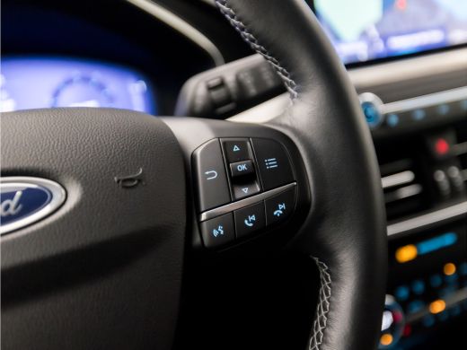 Ford Focus 1.0 EcoBoost Hybrid Titanium X (VIRTUAL COCKPIT, APPLE CARPLAY, WINTER PACK, GROOT NAVI, CAMERA, ... ActivLease financial lease