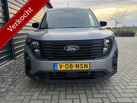 Ford Transit Courier Benzine! Camera!Navi!Stuur/Stoelverwarming!1389km! ActivLease financial lease