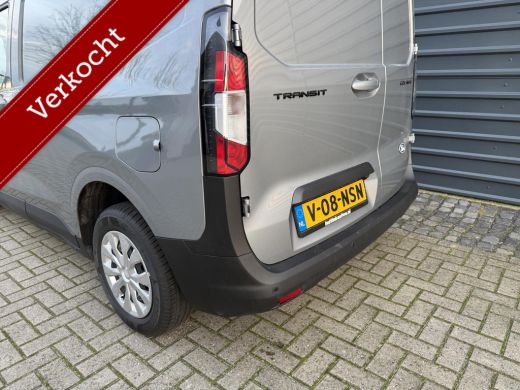 Ford Transit Courier Benzine! Camera!Navi!Stuur/Stoelverwarming!1389km! ActivLease financial lease