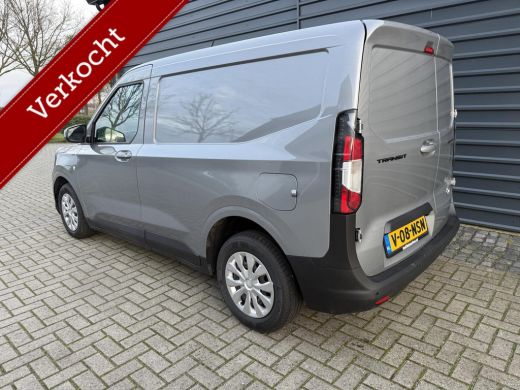 Ford Transit Courier Benzine! Camera!Navi!Stuur/Stoelverwarming!1389km! ActivLease financial lease
