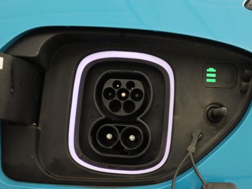 Hyundai Kona EV Comfort 39 kWh | Adaptive cruise | Camera | Carplay | Climate control | Digital Cockpit | Full... ActivLease financial lease