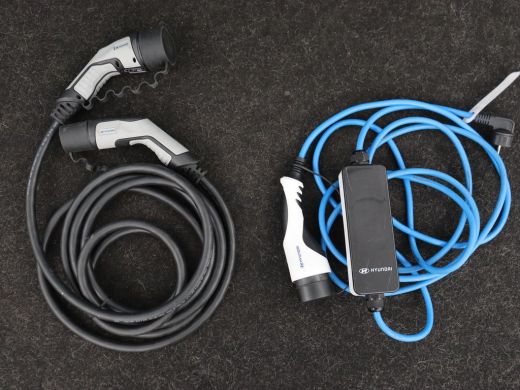 Hyundai Kona EV Comfort 39 kWh | Adaptive cruise | Camera | Carplay | Climate control | Digital Cockpit | Full... ActivLease financial lease