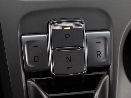 Hyundai Kona EV Comfort 39 kWh | Adaptive cruise | Camera | Carplay | Climate control | Digital Cockpit | Full... ActivLease financial lease