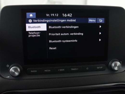 Hyundai Kona EV Comfort 39 kWh | Adaptive cruise | Camera | Carplay | Climate control | Digital Cockpit | Full... ActivLease financial lease