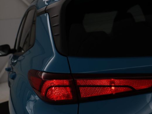 Hyundai Kona EV Comfort 39 kWh | Adaptive cruise | Camera | Carplay | Climate control | Digital Cockpit | Full... ActivLease financial lease