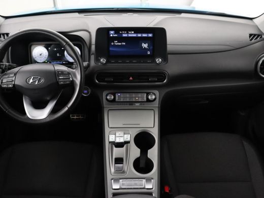 Hyundai Kona EV Comfort 39 kWh | Adaptive cruise | Camera | Carplay | Climate control | Digital Cockpit | Full... ActivLease financial lease