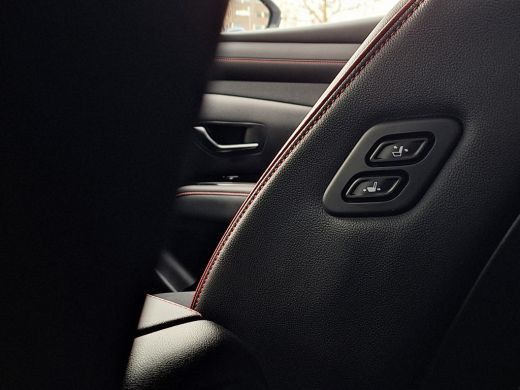 Hyundai Tucson 1.6 T-GDI PHEV N Line | Apple Carplay/Android Auto | Stoel/stuurverwarming | Elektrische achterkl... ActivLease financial lease