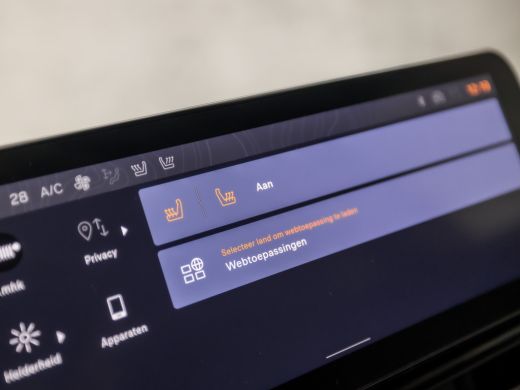 Jeep Avenger 1.2 Altitude Sport (APPLE CARPLAY, GROOT NAVI, 360 CAMERA, JBL AUDIO, ADAPTIVE CRUISE, STOELVERWA... ActivLease financial lease