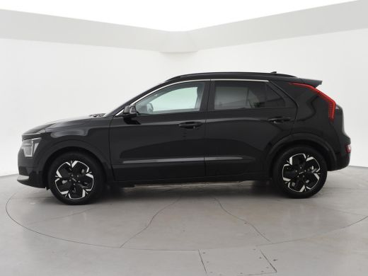 Kia Niro EV DYNAMICPLUSLINE 64.8 kWh + LEDER | STOEL/STUURWIELVERW. | CARPLAY | ADAPTIVE CRUISE ActivLease financial lease