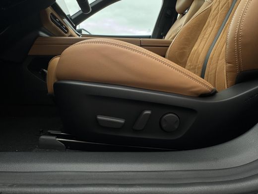 Mazda 6 Takumi Plus Long Range 80 kWh | Stoelverwarming/verkoeling | Stuurverwarming | Panoramadak | Adap... ActivLease financial lease