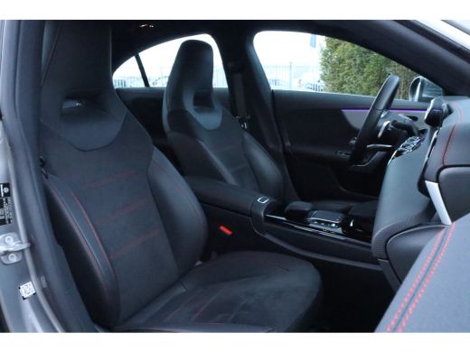 Mercedes-Benz CLA 250 e AMG Line | Cruise Control | Stoelverwarming | Camera | Sfeerverlichting | Navi | Dealer ond... ActivLease financial lease