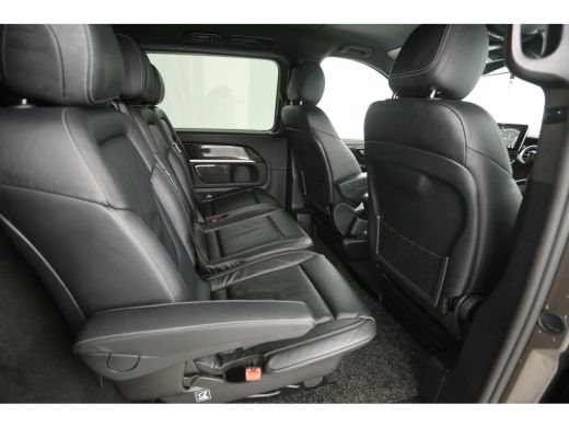 Mercedes-Benz V-Klasse 250d AMG Lang | DC | Aut. | 360&deg; | Burmester | 2xSchuifdeur Elektr. | Trekh. | Adap. Cruise | Cli... ActivLease financial lease