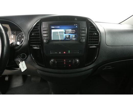 Mercedes-Benz Vito 114 CDI Lang | Aut. | Airco | Camera | Adap. Cruise | 3-Zits | Trekh. | Stoelverw. | Carplay ActivLease financial lease