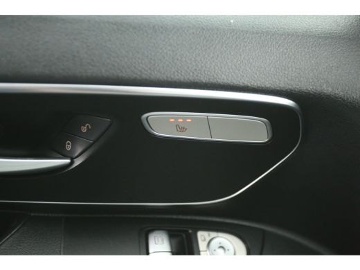 Mercedes-Benz Vito 114 CDI Lang | Aut. | Airco | Camera | Adap. Cruise | 3-Zits | Trekh. | Stoelverw. | Carplay ActivLease financial lease
