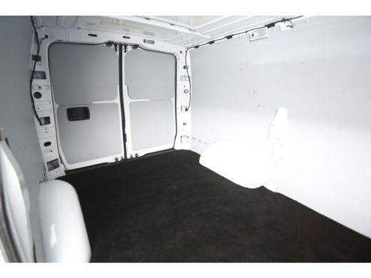 Mercedes-Benz Vito 114 CDI Lang | Aut. | Airco | Camera | Adap. Cruise | 3-Zits | Trekh. | Stoelverw. | Carplay ActivLease financial lease