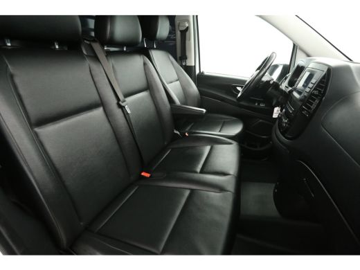 Mercedes-Benz Vito 114 CDI Lang | Aut. | Airco | Camera | Adap. Cruise | 3-Zits | Trekh. | Stoelverw. | Carplay ActivLease financial lease