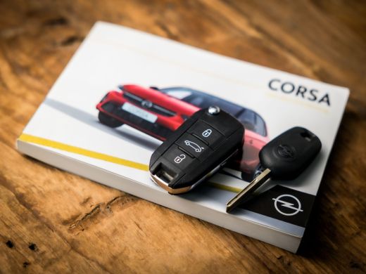 Opel Corsa 1.2 Elegance Automaat (VIRTUAL COCKPIT, APPLE CARPLAY, GROOT NAVI, 360 CAMERA, LEDER, SPORTSTOELE... ActivLease financial lease