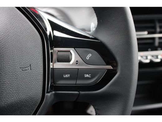 Peugeot 208 1.2 PureTech 100 Style | Navi by app | Parkeersensoren | Apple carplay | LED | Nieuw model | ActivLease financial lease