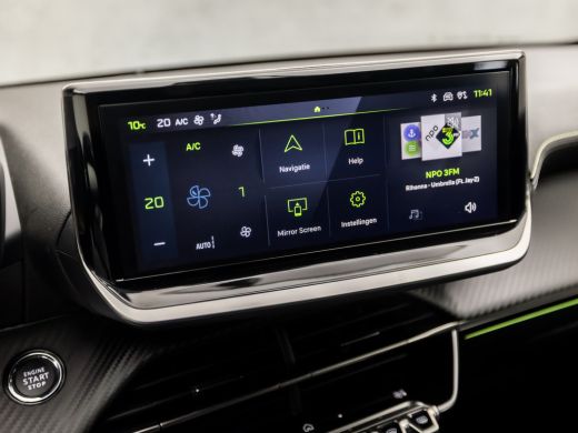 Peugeot 208 1.2 PureTech GT-Line Sport (APPLE CARPLAY, GROOT NAVI, 360 CAMERA, LEDER, SPORTSTOELEN, GETINT GL... ActivLease financial lease