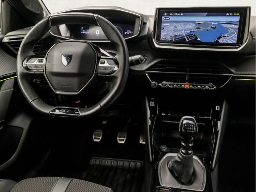 Peugeot 208 1.2 PureTech GT-Line Sport (APPLE CARPLAY, GROOT NAVI, 360 CAMERA, LEDER, SPORTSTOELEN, GETINT GL... ActivLease financial lease