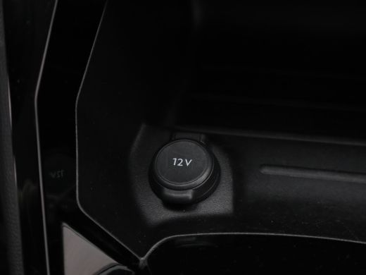 Peugeot 208 Hybrid 100 e-DCS6 Allure | Apple Carplay/Android Auto|telefoonintegratie premium | Armsteun voor ... ActivLease financial lease