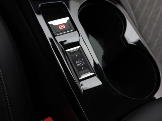 Peugeot 208 Hybrid 100 e-DCS6 Allure | Apple Carplay/Android Auto|telefoonintegratie premium | Armsteun voor ... ActivLease financial lease