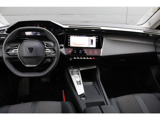 Peugeot 308 SW 1.2 PureTech Allure | Automaat | Navigatie | Camera | Trekhaak | All season | 1.400kg Trekgewi... ActivLease financial lease