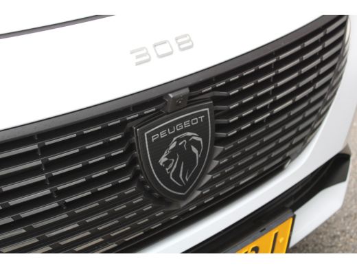 Peugeot 308 SW 1.2 PureTech Allure | Automaat | Navigatie | Camera | Trekhaak | All season | 1.400kg Trekgewi... ActivLease financial lease